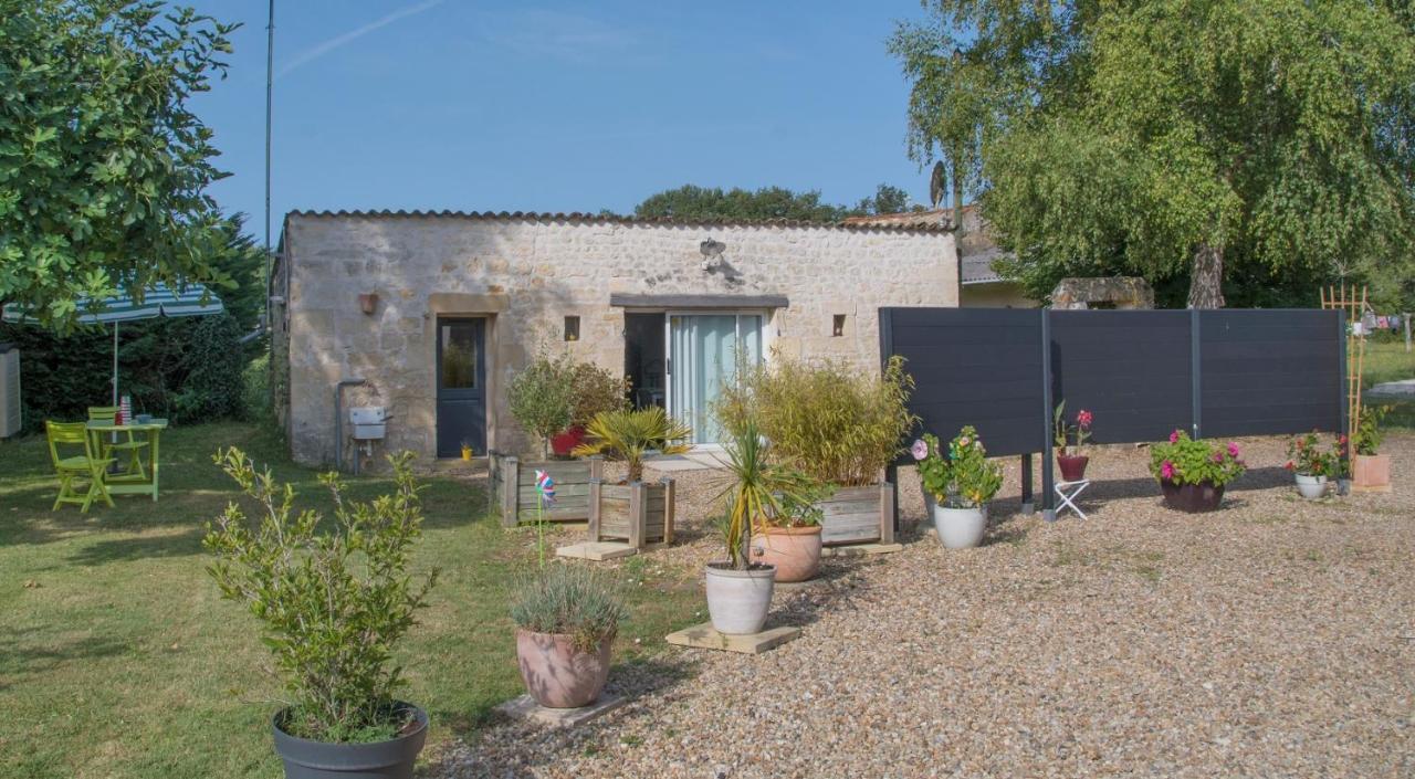 Gîte du timbre Clion  Exterior foto