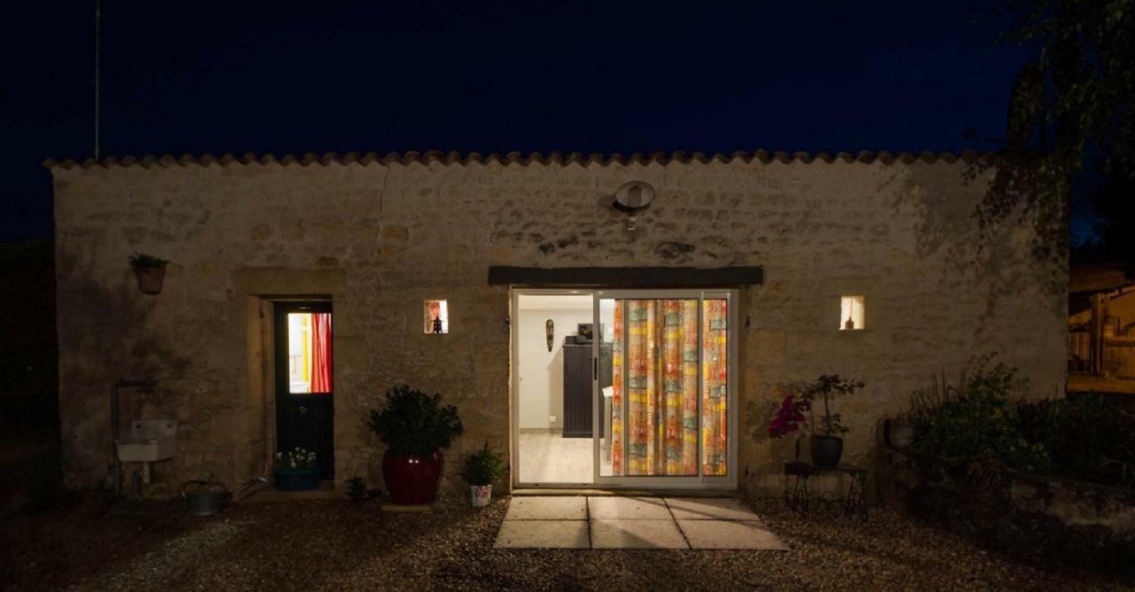 Gîte du timbre Clion  Exterior foto